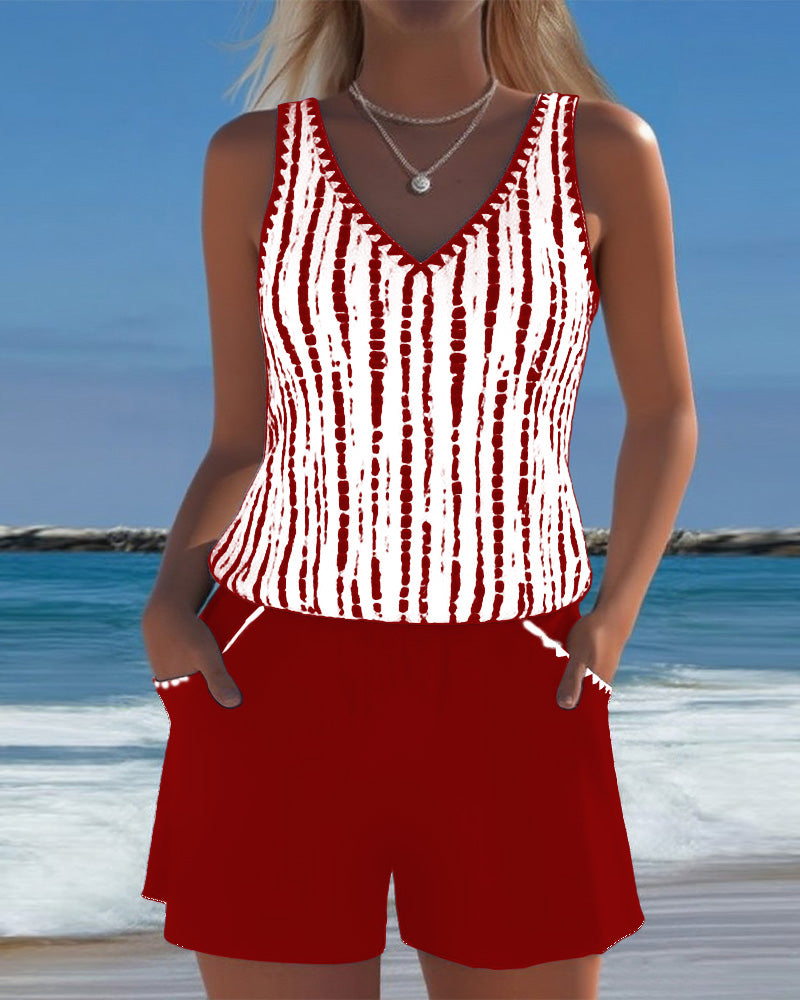 Mia™ | Costume da bagno casual a due pezzi con stampa e scollatura a V con tasche