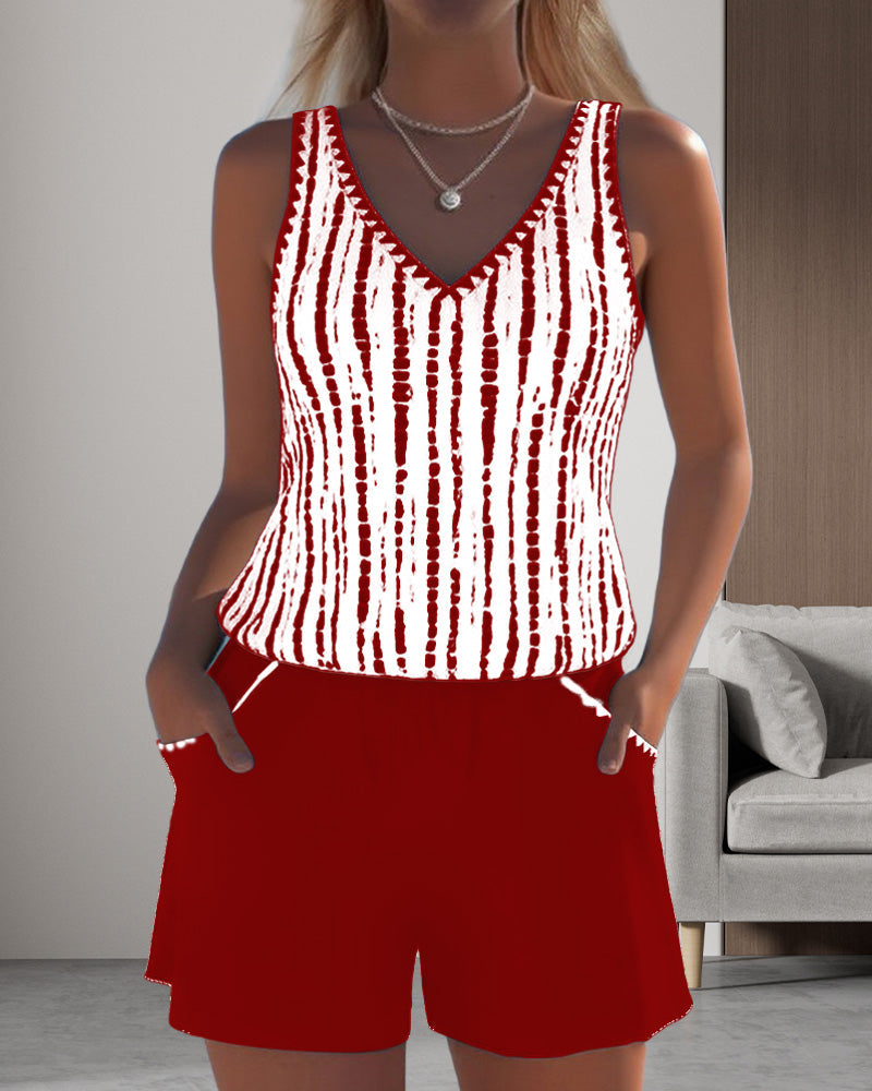 Mia™ | Costume da bagno casual a due pezzi con stampa e scollatura a V con tasche