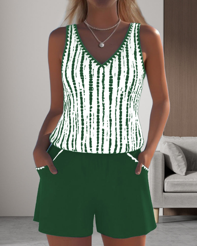 Mia™ | Costume da bagno casual a due pezzi con stampa e scollatura a V con tasche