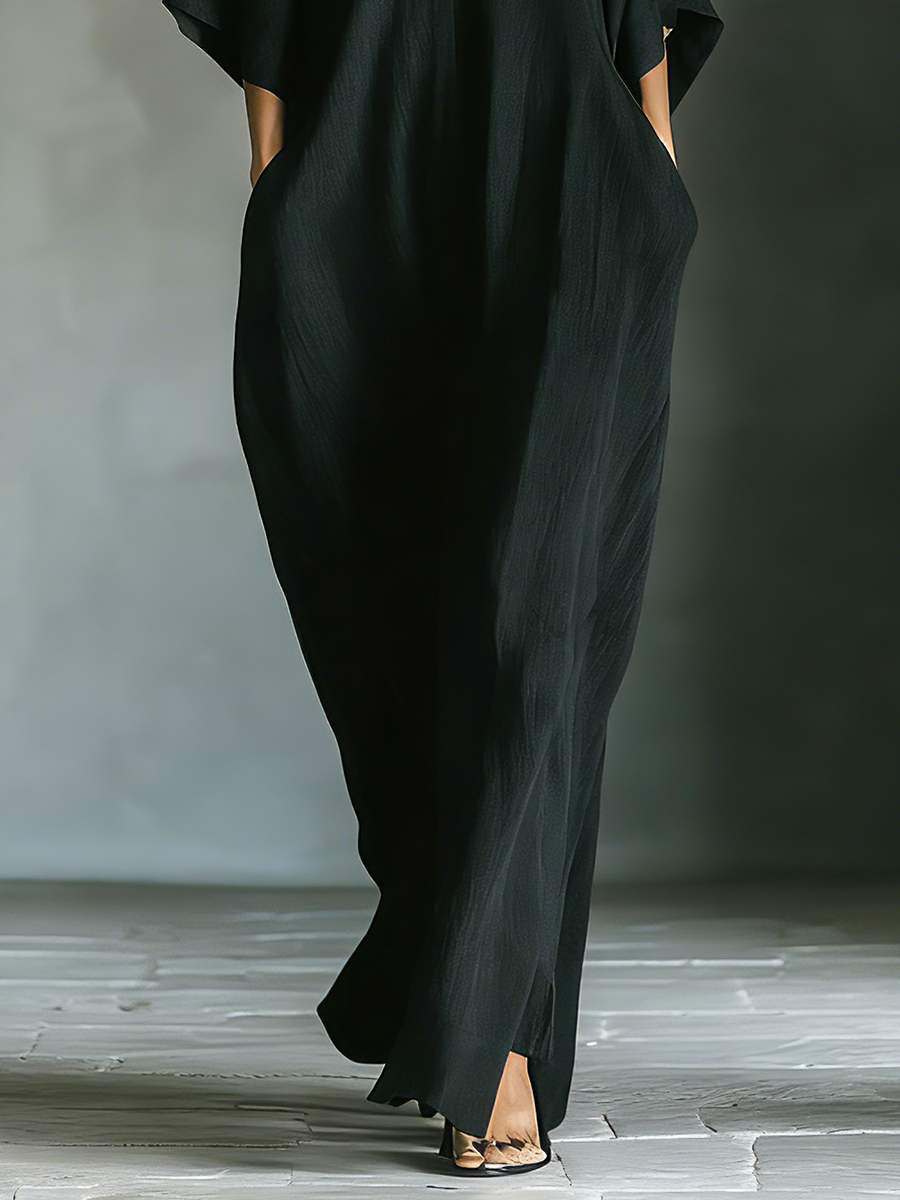 Donatella | Maxi abito nero con maniche a kimono